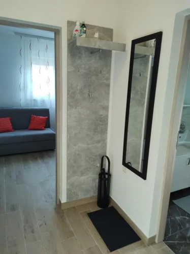 Happy Apartment