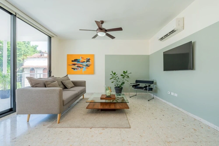 Club Apartment with balcony