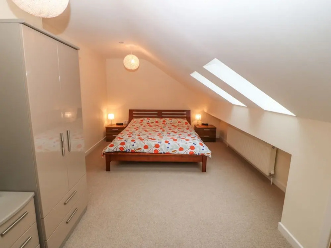 Barn End, 9 Stad Clynnog