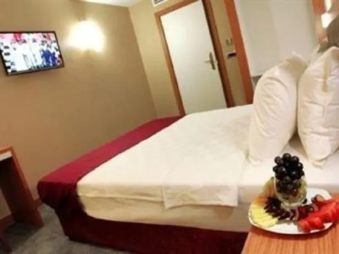 Economy room