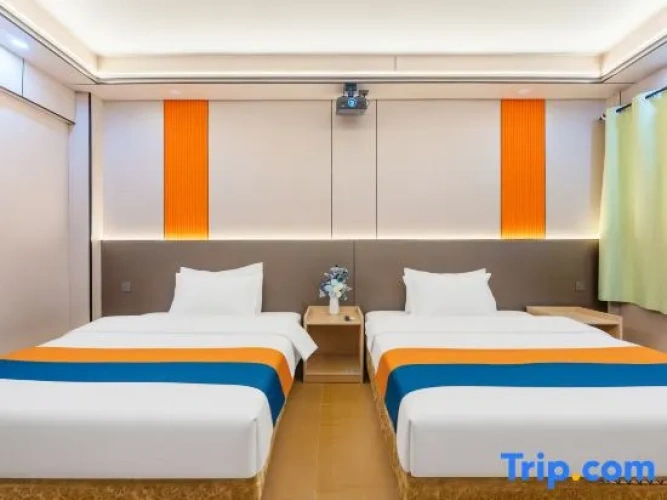 Premier Twin room