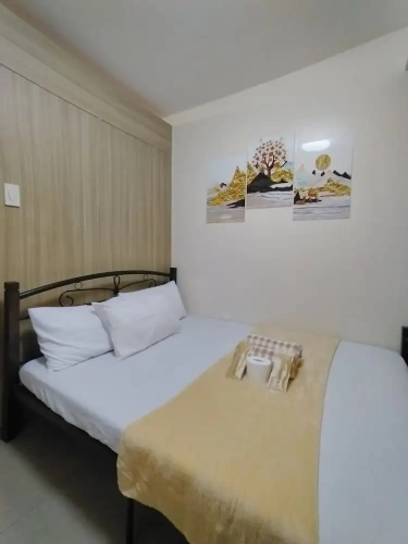 1 Bedroom Standard room with balcony and with garden view