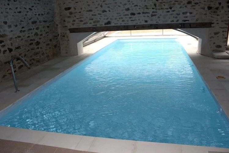 Ferme-Château de Cordey & SPA