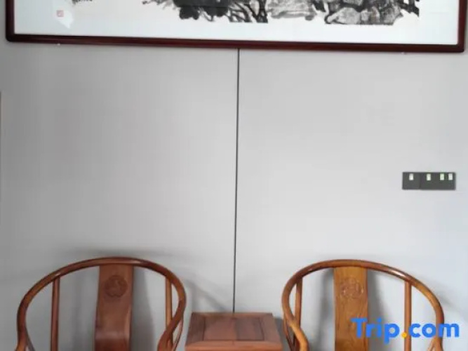 Huali Hotel