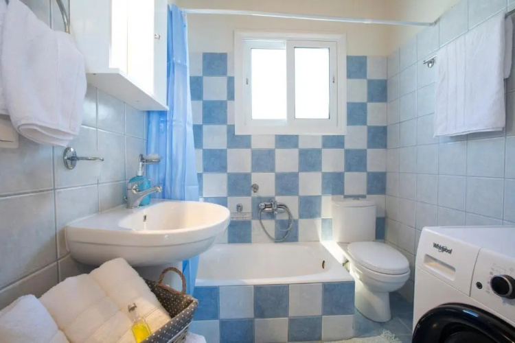 Spacious House With Sea View , Athani Lefkada