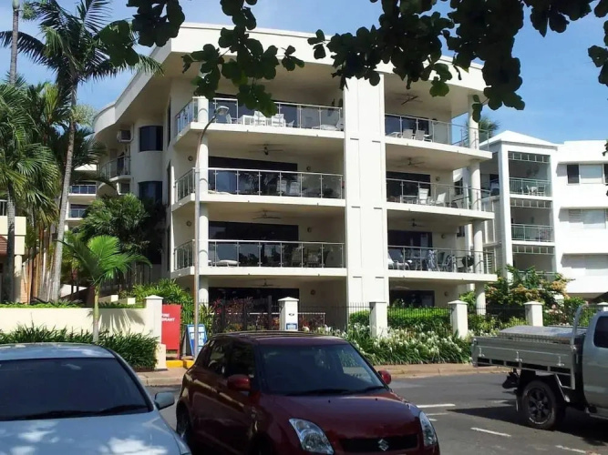 Trinity on the Esplanade Luxury Villa's Cairns
