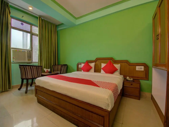 OYO 16002 Hotel Shaan