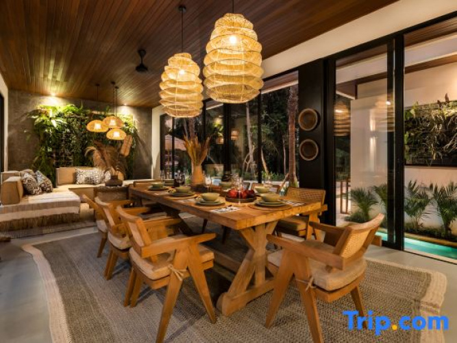 Villa Lumen by BaliSuperHost
