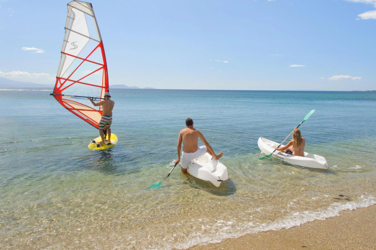 Golden Coast Hotel & Bungalows photo 45