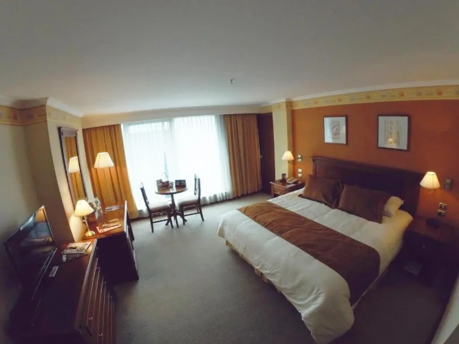 Standard Quadruple room with view