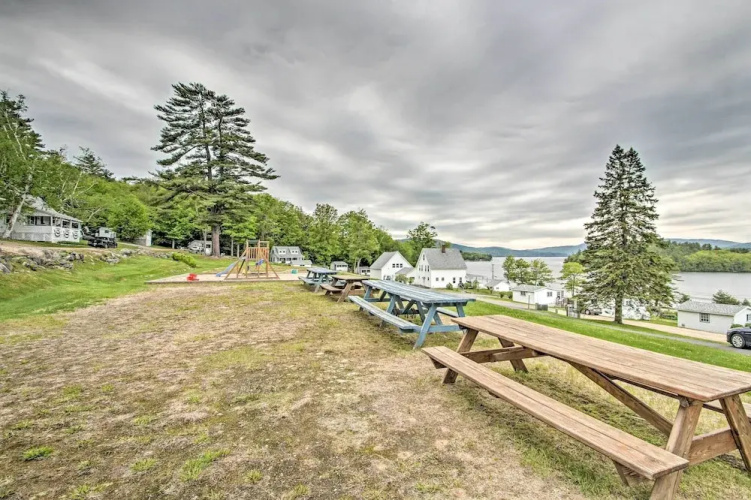 Newfound Lake Studio: Bbq, Fire Pit & Beach Access
