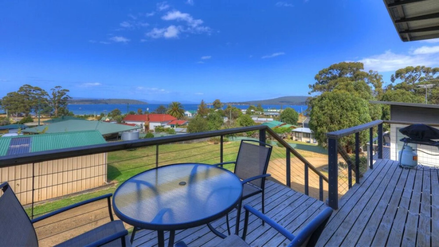 Ocean View Cottages - Essentially Tas Dover