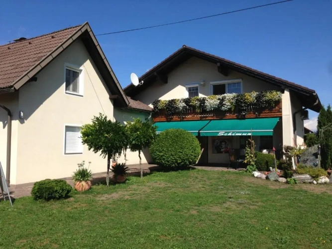 1 Bedroom Apartment with balcony