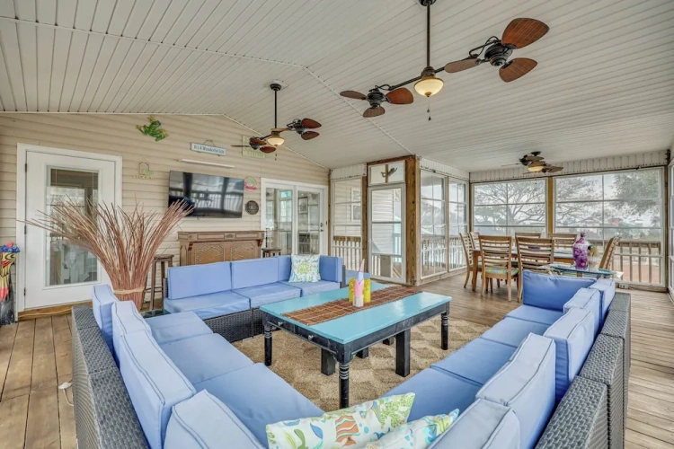 3 Bedrooms Cottage