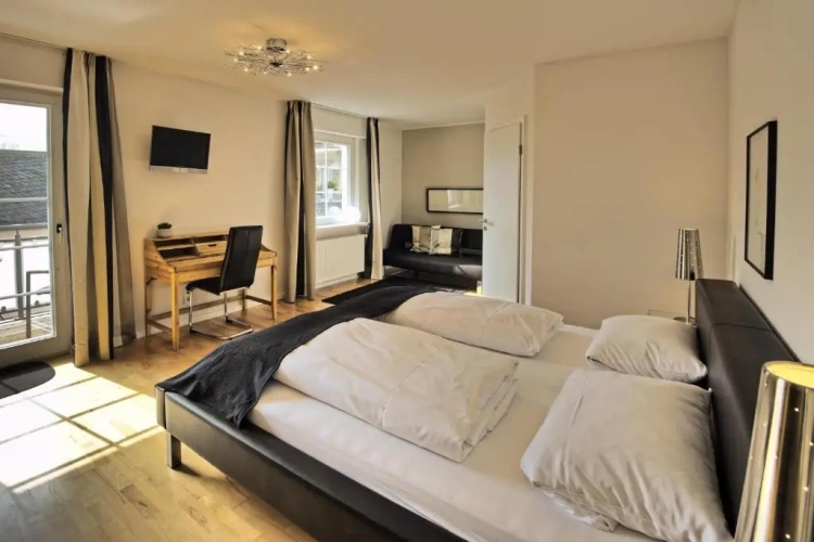 Deluxe Double room with balcony