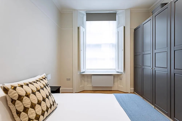 Modern Bayswater Flat