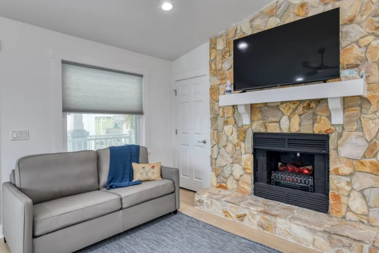 Maritime Place Unit B