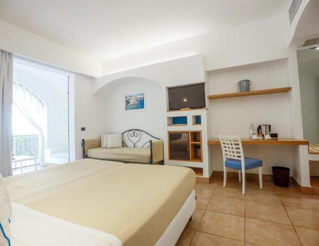 Tenuta MorenoOver view