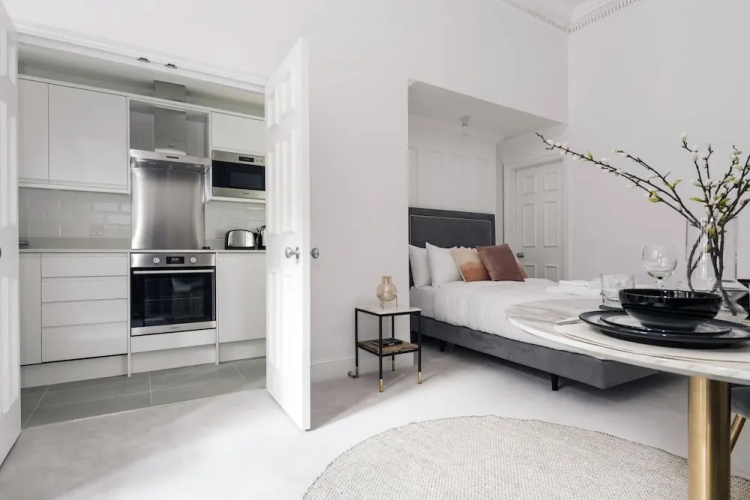 The Chelsea Studio next to Sloane Square