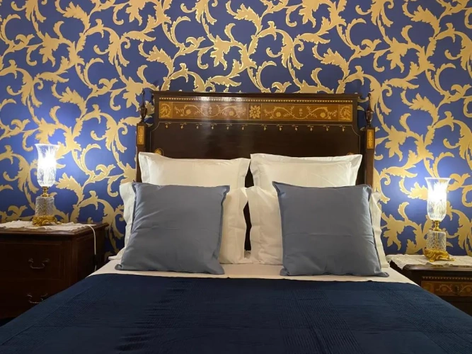 Standard Quadruple room with view