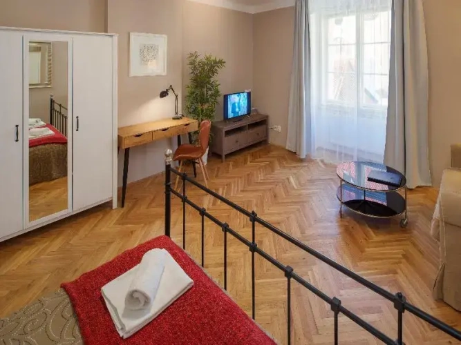 Standard Family room