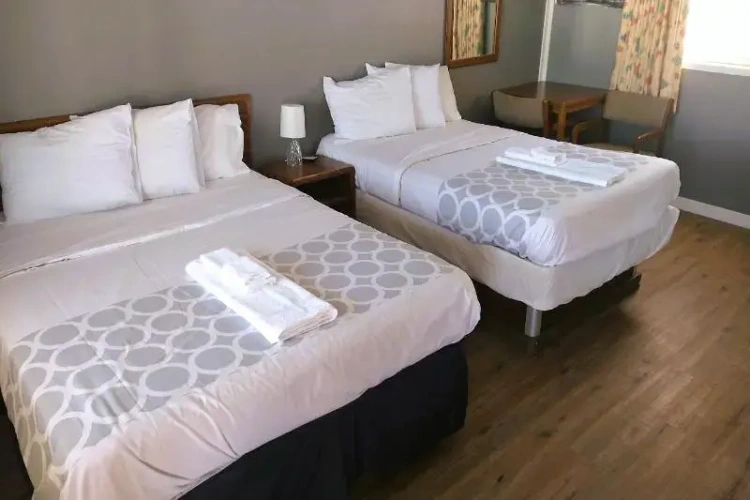 Premier room