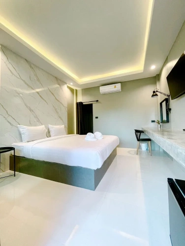 Deluxe Studio with balcony