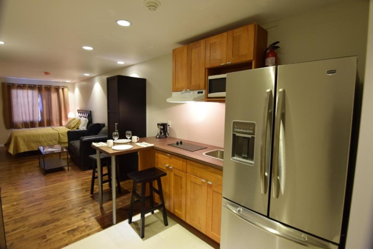 Deluxe Double Suite with view