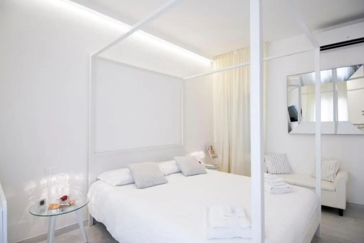 White Apartment