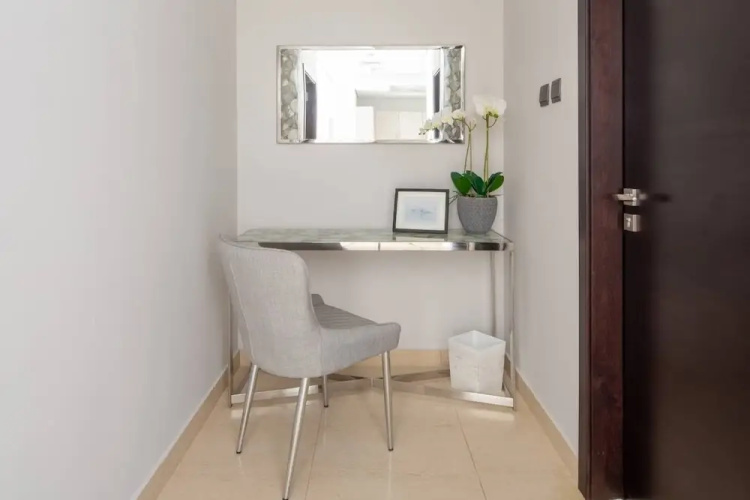 Spacious & Adorable 1BR in Downtown Dubai