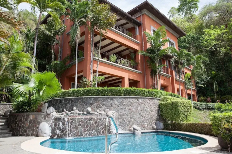 Montebello 1E 3 bed 3 Bath Ocean View