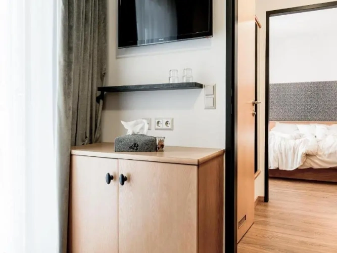 Standard Suite