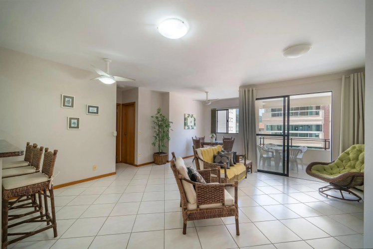 Aluguel Apartamento 2 Quartos 100m Mar Bombas/sc