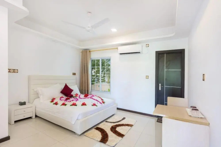 K Inn Kaashidhoo