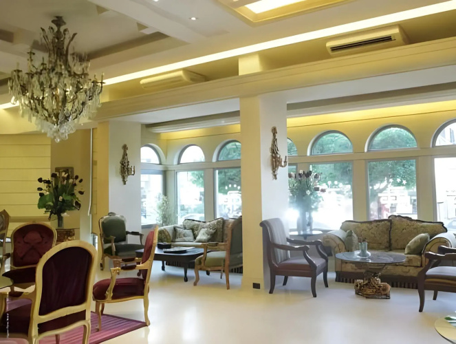 Royal Garden Hotel