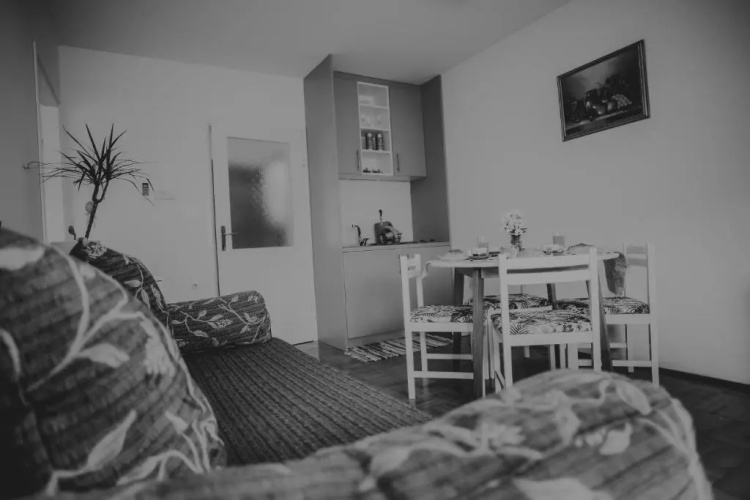 Petros apartmani