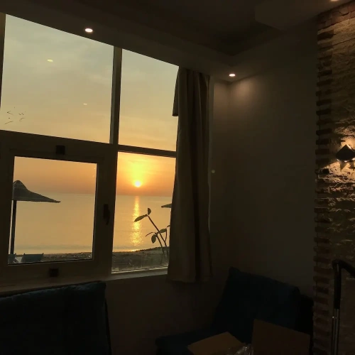 2 Bedrooms Deluxe Apartment beachfront