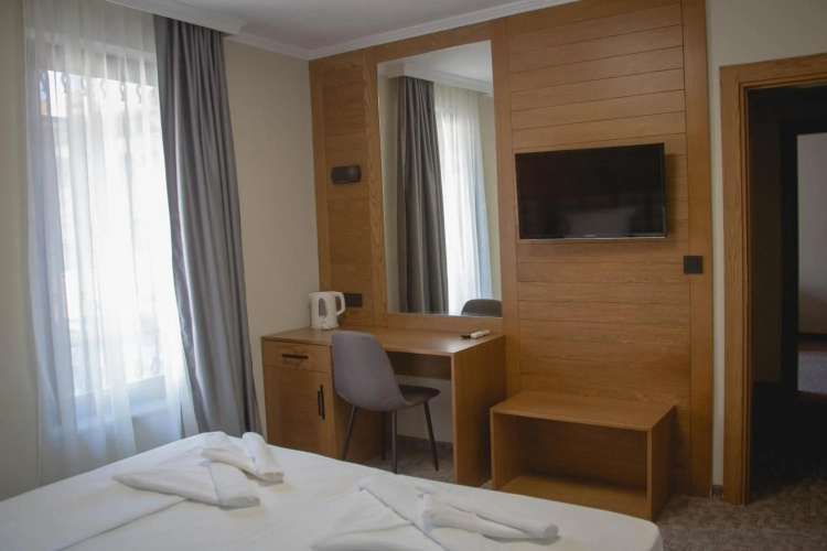 Prince Cyril Hotel