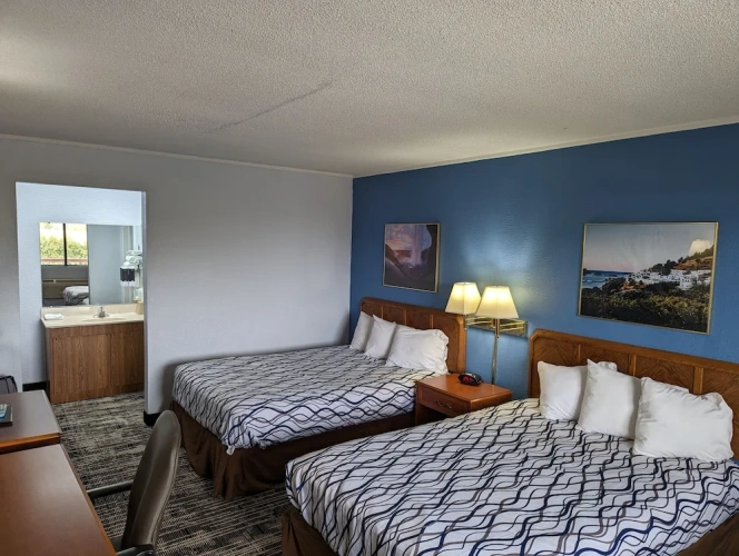 Deluxe Quadruple room