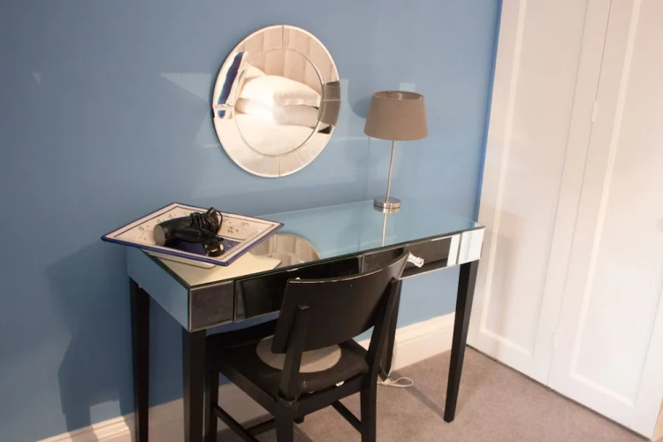 15Glasgow Bed & Breakfast
