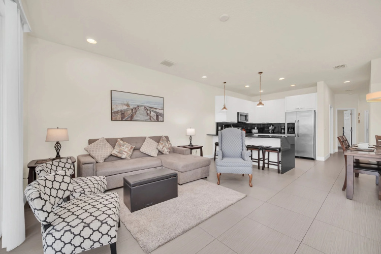 1447RETREAT , Clermont , US