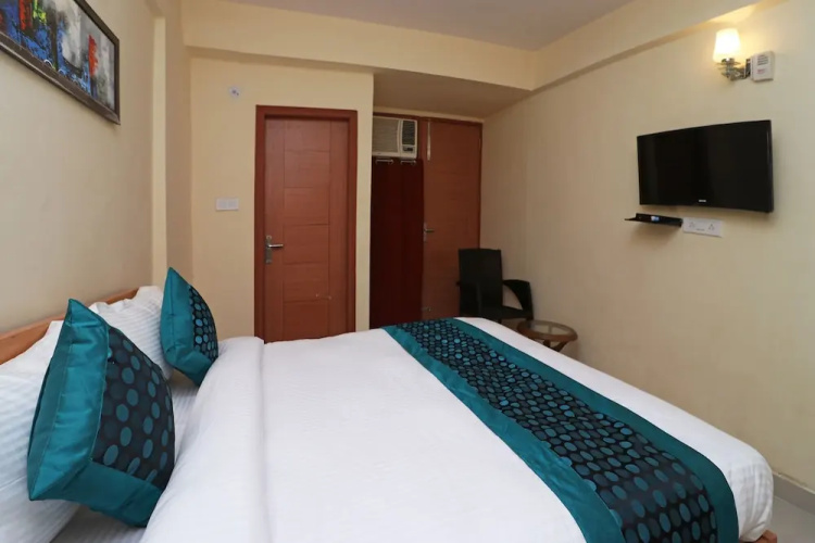 OYO 10664 Aone INN