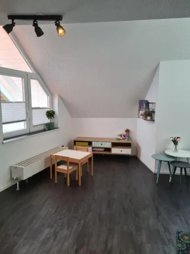 Maisonette-Wohnung mit Balkon