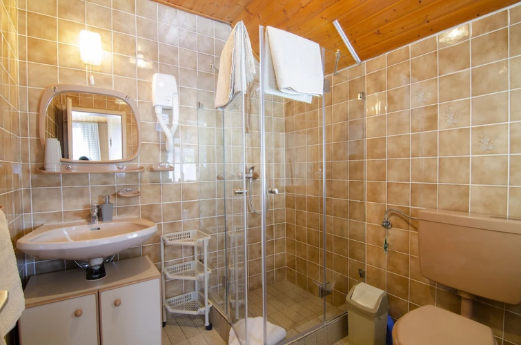 Apartments & Rooms Banich