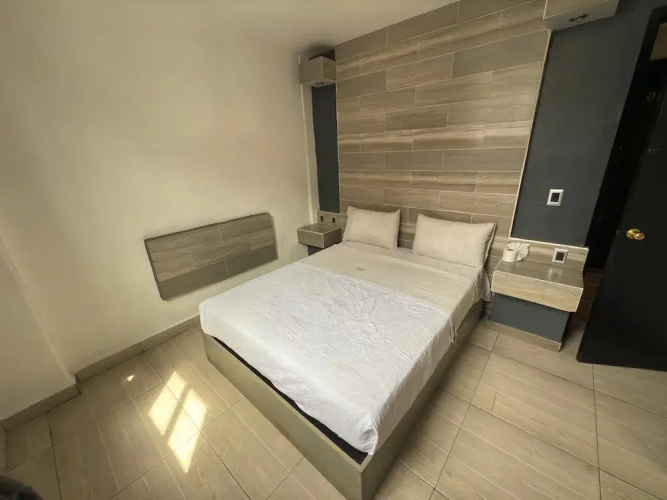Hotel Aquario CDMX - Central del Norte