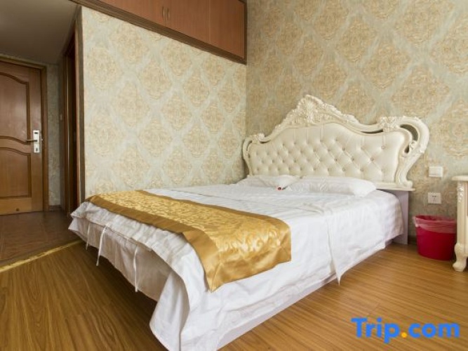 Standard Quadruple Duplex room