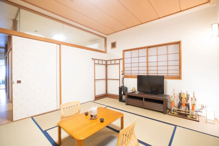 Touka House 4F