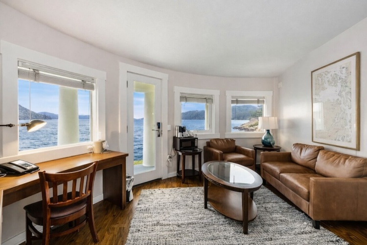 Executive Double Suite with ocean view