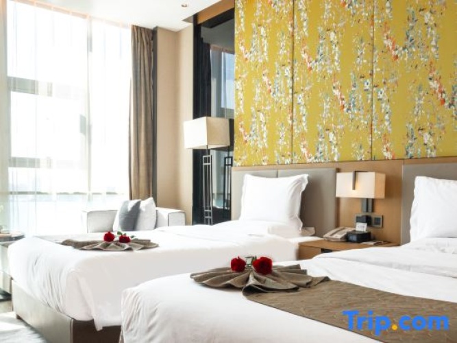 Premier Twin room