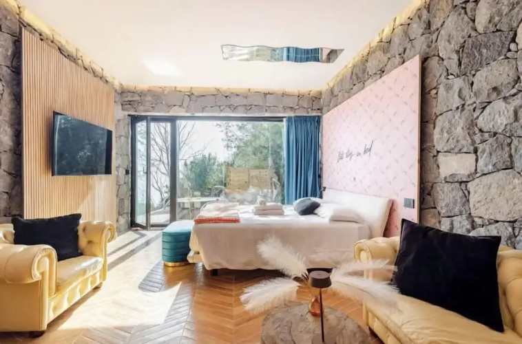 Dolce Lava - Natural Luxury Experience
